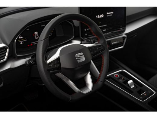 Seat Leon 1.5 TSI e-Hybrid 204pk FR Business | Achteruitrijcamera | Trekhaak | 19" | Adaptive Cruise ActivLease financial lease
