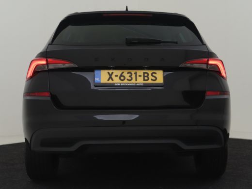 Skoda Kamiq 1.0 TSI Ambition Apple Carplay Android AUto | Cruise Control | DAB | 18"LMV ActivLease financial lease