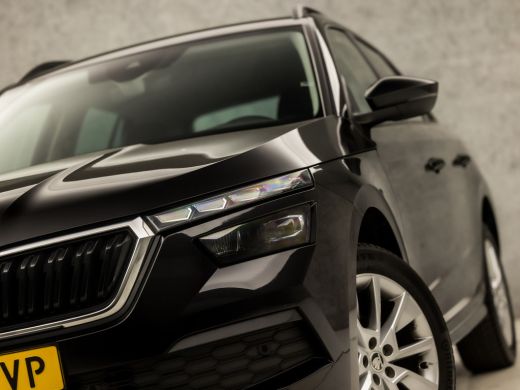 Skoda Kamiq 1.0 TSI Luxury Sport Automaat (VIRTUAL COCKPIT, APPLE CARPLAY, LEDER/ALCANTARA, STOELVERWARMING, ... ActivLease financial lease