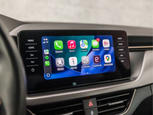 Skoda Kamiq 1.0 TSI Luxury Sport Automaat (VIRTUAL COCKPIT, APPLE CARPLAY, LEDER/ALCANTARA, STOELVERWARMING, ... ActivLease financial lease