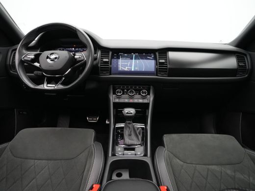 Skoda Kodiaq 1.5 TSI 150pk DSG Sportline Business Panorama Camera Navigatie Carplay Sideassist Acc Pdc Canton 118 ActivLease financial lease