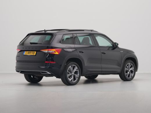 Skoda Kodiaq 1.5 TSI 150pk DSG Sportline Business Panorama Camera Navigatie Carplay Sideassist Acc Pdc Canton 118 ActivLease financial lease