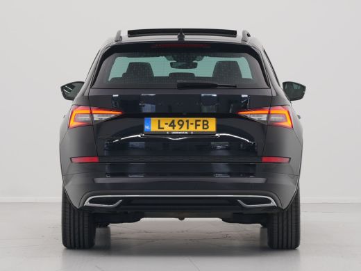 Skoda Kodiaq 1.5 TSI 150pk DSG Sportline Business Panorama Camera Navigatie Carplay Sideassist Acc Pdc Canton 118 ActivLease financial lease