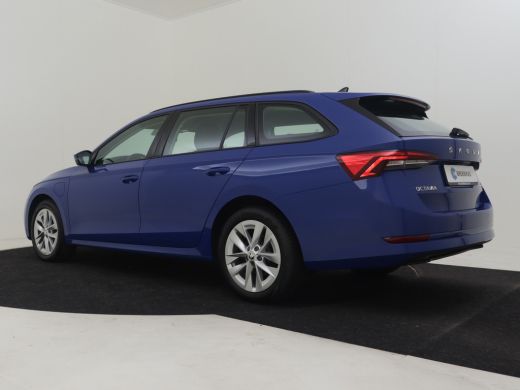 Skoda Octavia Combi 1.4 TSI iV PHEV Business Edition 204 pk Apple Carplay | Android Auto | Cruise controle | DA... ActivLease financial lease