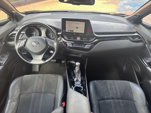 Toyota C-HR 1.8 Hybrid GR-Sport Plus | 06-10141018 Voor meer informatie ActivLease financial lease