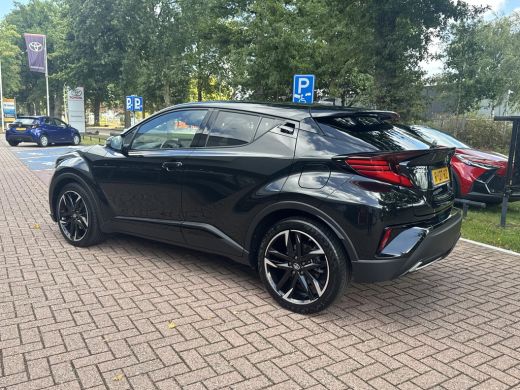 Toyota C-HR 1.8 Hybrid GR-Sport Plus | 06-10141018 Voor meer informatie ActivLease financial lease