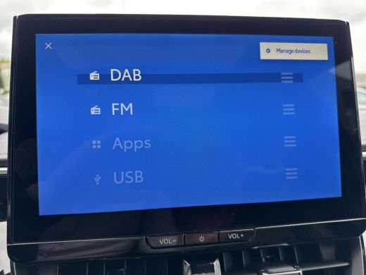 Toyota Corolla Touring Sports Hybrid 200 Premium **PANORAMA DAK/ HEAD-UP DISPLAY/ TREKHAAK/ NAVIGATIE/ 36 MAANDEN GARANTIE** ActivLease financial lease
