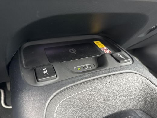 Toyota Corolla Touring Sports Hybrid 200 Premium **PANORAMA DAK/ HEAD-UP DISPLAY/ TREKHAAK/ NAVIGATIE/ 36 MAANDEN GARANTIE** ActivLease financial lease