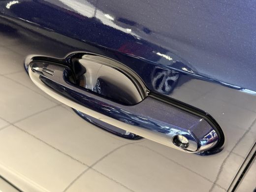 Toyota RAV4 2.5 Plug-in Hybrid AWD Limited Edition **NIEUWE AUTO/ DIRECT LEVERBAAR** ActivLease financial lease