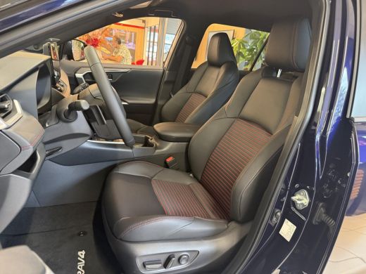 Toyota RAV4 2.5 Plug-in Hybrid AWD Limited Edition **NIEUWE AUTO/ DIRECT LEVERBAAR** ActivLease financial lease