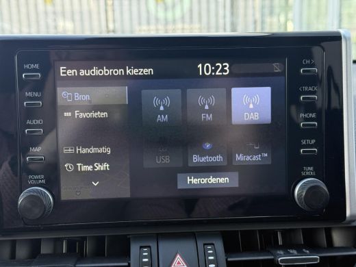 Toyota RAV4 2.5 Plug-in Hybrid AWD Style **NAVIGATIE/ STOELVERWARMING VOOR EN ACHTER/ DODEHOEK DETECTIE/ 36 M... ActivLease financial lease