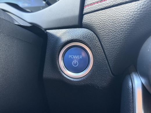 Toyota RAV4 2.5 Plug-in Hybrid AWD Style **NAVIGATIE/ STOELVERWARMING VOOR EN ACHTER/ DODEHOEK DETECTIE/ 36 M... ActivLease financial lease