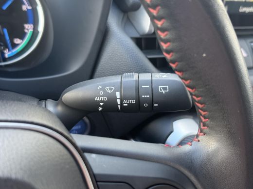 Toyota RAV4 2.5 Plug-in Hybrid AWD Style **NAVIGATIE/ STOELVERWARMING VOOR EN ACHTER/ DODEHOEK DETECTIE/ 36 M... ActivLease financial lease