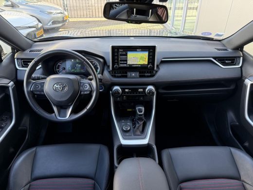 Toyota RAV4 2.5 Plug-in Hybrid AWD Style **NAVIGATIE/ STOELVERWARMING VOOR EN ACHTER/ DODEHOEK DETECTIE/ 36 M... ActivLease financial lease