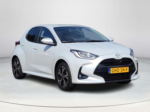 Toyota Yaris 1.5 Hybrid 115 First Edition | Apple CarPlay | Navigatie | Rijklaarprijs incl. garantie | ActivLease financial lease
