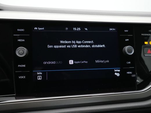 Volkswagen Polo 1.0 TSI 95pk Comfortline Business Navigatie Pdc Acc Park Assist Clima Carplay 106 ActivLease financial lease