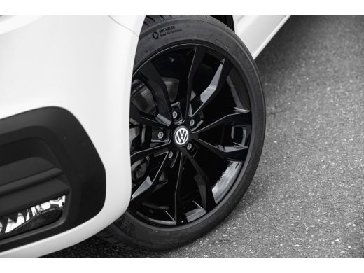 Volkswagen Transporter Highline | DSG 150pk | 18 " | Led | Adaptive Cruise | Trekhaak | Camera | Standkachel | Stoelverw... ActivLease financial lease