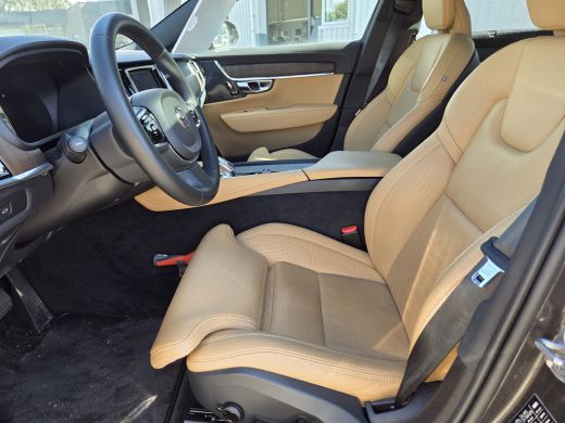 Volvo  S90 2.0 B5 Ultimate Bright | Trekhaak | BLIS | NappaLeder | ActivLease financial lease