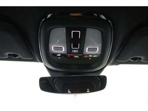 Volvo  V60 T6 Plug-in hybrid AWD Plus Dark | Panoramadak | Trekhaak | 360 Camera | Harman Kardon | BLIS | LE... ActivLease financial lease