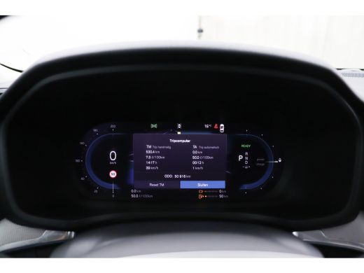 Volvo  V60 T8 Plug-in hybrid AWD Plus Dark | Panoramadak | Adaptieve Cruise Control | Camera | Parkeersensor... ActivLease financial lease