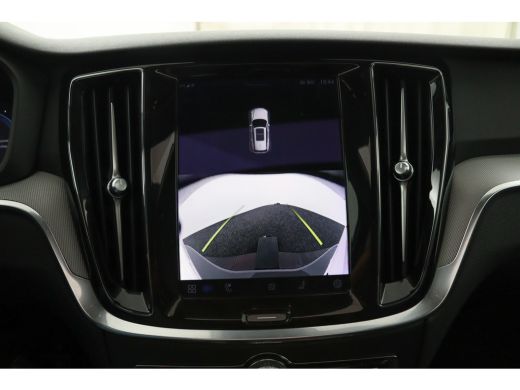 Volvo  V60 T8 Plug-in hybrid AWD Plus Dark | Panoramadak | Adaptieve Cruise Control | Camera | Parkeersensor... ActivLease financial lease