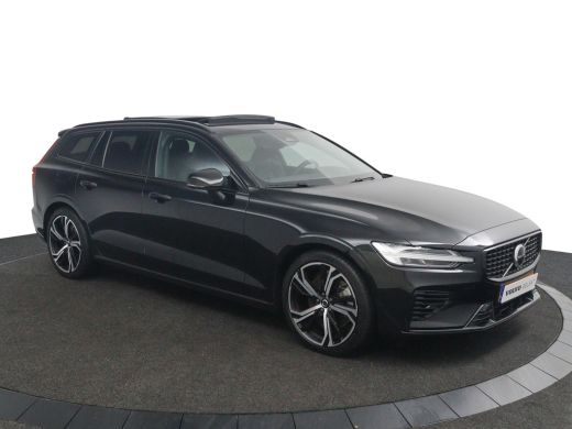 Volvo  V60 T8 Plug-in hybrid AWD Plus Dark | Panoramadak | Adaptieve Cruise Control | Camera | Parkeersensor... ActivLease financial lease