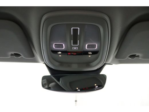 Volvo  V60 T8 Plug-in hybrid AWD Plus Dark | Panoramadak | Adaptieve Cruise Control | Camera | Parkeersensor... ActivLease financial lease