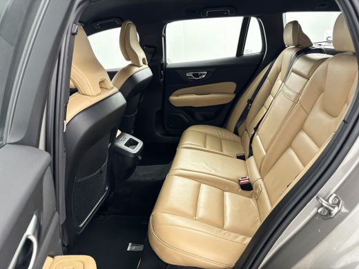 Volvo  V60 B3 Inscription | 18" | Geventileerd Nappa | Elektr. verst. massage stoelen | Harman Kardon | Stoe... ActivLease financial lease