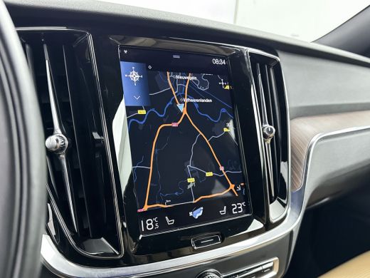 Volvo  V60 B3 Inscription | 18" | Geventileerd Nappa | Elektr. verst. massage stoelen | Harman Kardon | Stoe... ActivLease financial lease