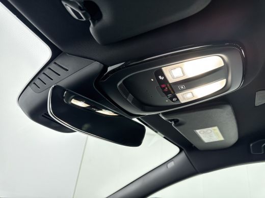 Volvo  V60 T6 Recharge AWD Plus Dark | 18" | Elektrisch verst. Sporstoelen | 360 Camera | Harman Kardon | Tr... ActivLease financial lease