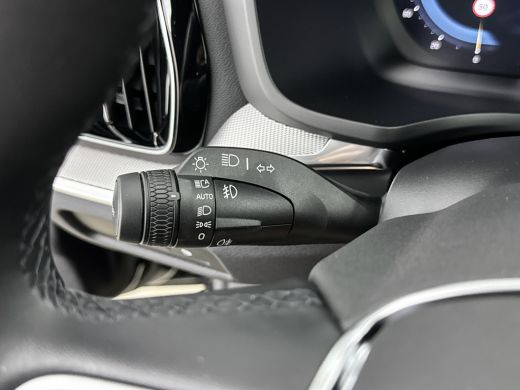 Volvo  V60 T6 Recharge AWD Plus Dark | 18" | Elektrisch verst. Sporstoelen | 360 Camera | Harman Kardon | Tr... ActivLease financial lease