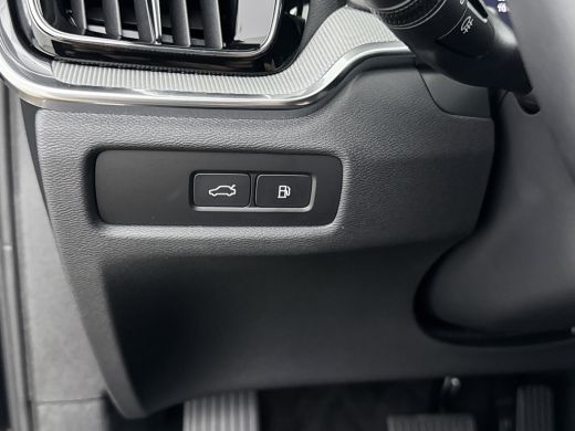 Volvo  V60 T6 Recharge AWD Plus Dark | 18" | Elektrisch verst. Sporstoelen | 360 Camera | Harman Kardon | Tr... ActivLease financial lease