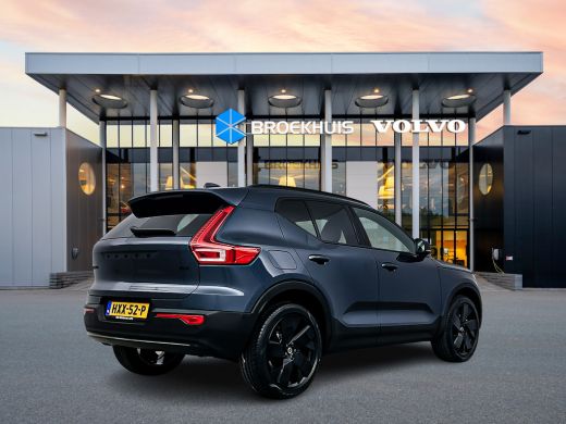 Volvo  XC40 B4 Plus Black Edition | 20" | Panoramadak | Nubuck bekleding | 360 Camera | Getint glas | Elektr... ActivLease financial lease