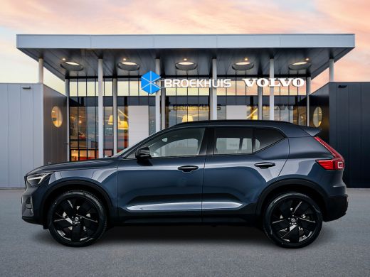 Volvo  XC40 B4 Plus Black Edition | 20" | Panoramadak | Nubuck bekleding | 360 Camera | Getint glas | Elektr... ActivLease financial lease