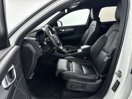 Volvo  XC40 Recharge P8 AWD R-Design | 20" | Leder | Elektr. verst. stoelen | Full LED | Harman Kardon | Adap... ActivLease financial lease