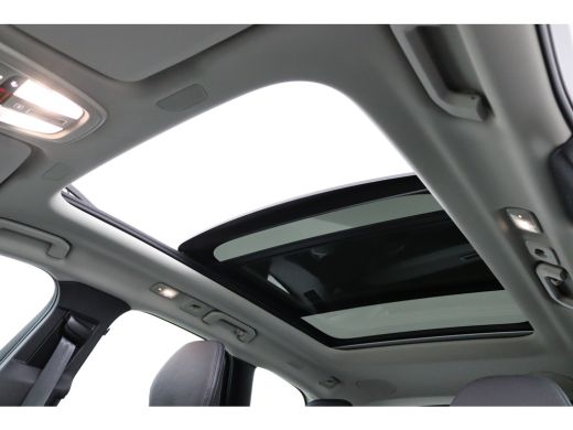 Volvo  XC60 T6 Plug-in hybrid AWD Ultra Dark | Panoramadak | 360 Camera | Head-up display | Stoel en stuurwie... ActivLease financial lease