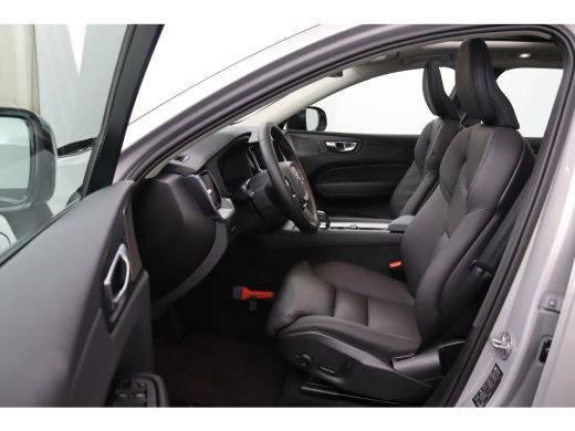 Volvo  XC60 T6 Plug-in hybrid AWD Ultra Dark | Panoramadak | 360 Camera | Head-up display | Stoel en stuurwie... ActivLease financial lease