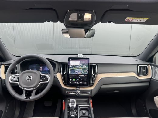 Volvo  XC60 T8 Plug-in hybrid AWD Ultra Dark | Heico | Bowers&Wilkins | Luchtvering | 22 Inch | Gelamineerd G... ActivLease financial lease