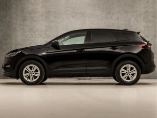 Opel Grandland X 1.2 Turbo Sport Automaat (APPLE CARPLAY, GROOT NAVI, GETINT GLAS, PARKEERSENSOREN, SPORTSTOELEN, ...