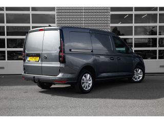 Volkswagen Caddy 2.0 TDI Style | DSG 122 PK | Trekhaak | Digitaal Display | Navi By App |
