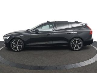 Volvo  V60 T8 Plug-in hybrid AWD Plus Dark | Panoramadak | Adaptieve Cruise Control | Camera | Parkeersensor...