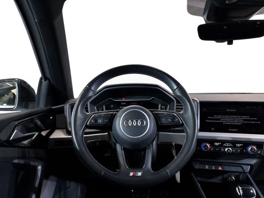 Audi A1 Sportback Sportback 30 115pk TFSI S edition Cruise control | Stoelverwarming voorin | 	Autom. airconditioni... ActivLease financial lease