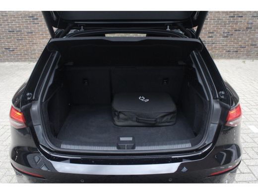 Audi A3 Sportback 40 TFSI e Edition | PANO | Stoelvw| Lane assist ActivLease financial lease