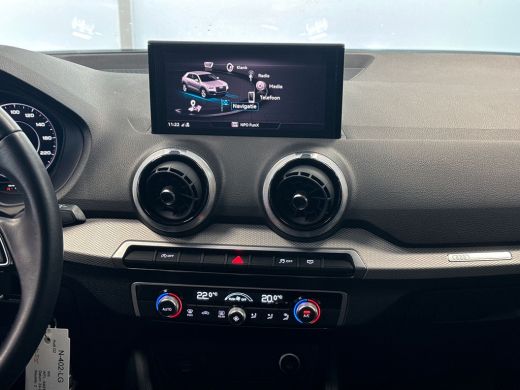 Audi Q2 30 115pk TFSI Business Edition Parkeerhulp achter | Cruise Control | Navigatiepakket ActivLease financial lease