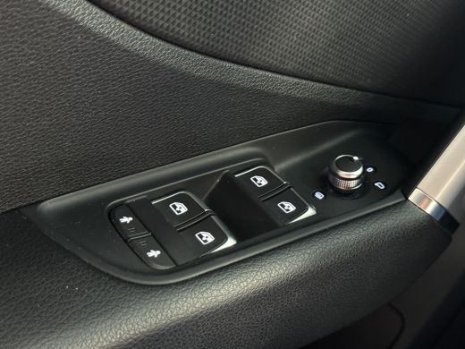 Audi Q2 30 115pk TFSI Business Edition Parkeerhulp achter | Cruise Control | Navigatiepakket ActivLease financial lease