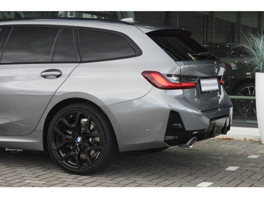 BMW 3 Serie Touring 330e High Executive M Sport Automaat / Trekhaak / Sportstoelen / Stoelverwarming / BMW Li... ActivLease financial lease