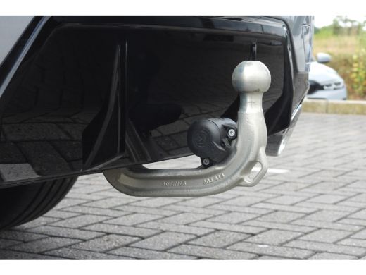 BMW 3 Serie Touring 330e High Executive M Sport Automaat / Trekhaak / Sportstoelen / Stoelverwarming / BMW Li... ActivLease financial lease