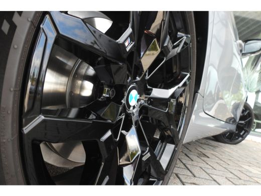 BMW 3 Serie Touring 330e High Executive M Sport Automaat / Trekhaak / Sportstoelen / Stoelverwarming / BMW Li... ActivLease financial lease