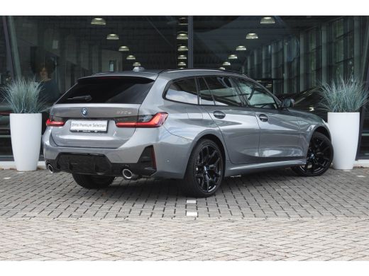 BMW 3 Serie Touring 330e High Executive M Sport Automaat / Trekhaak / Sportstoelen / Stoelverwarming / BMW Li... ActivLease financial lease