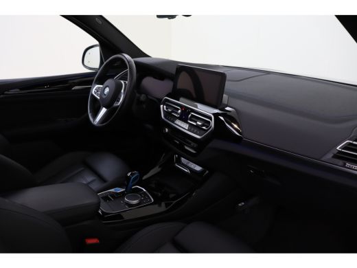 BMW iX3 High Executive / Sportstoelen / Adaptieve LED / Comfort Access / Head-Up / Harman Kardon / BMW Li... ActivLease financial lease